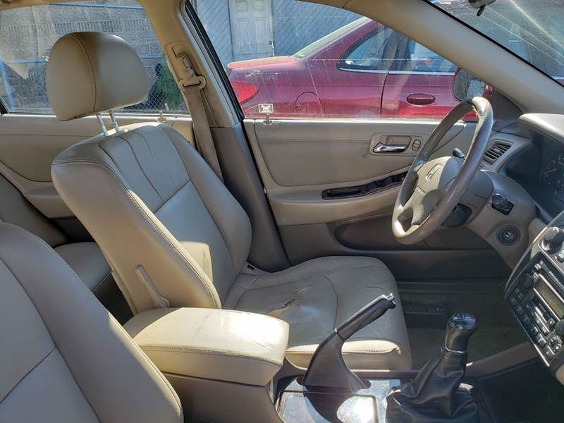 2002 Honda Accord EX (image 9)