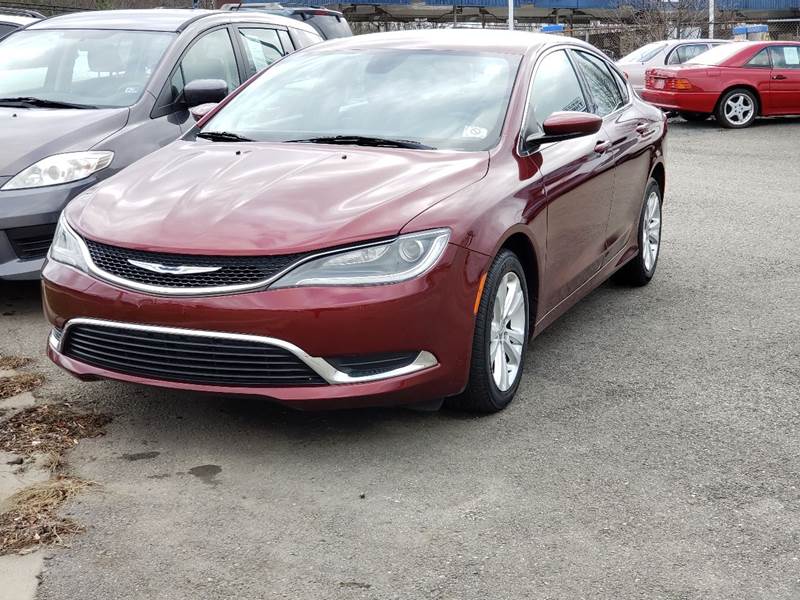 2015 Chrysler 200 Limited (image 2)