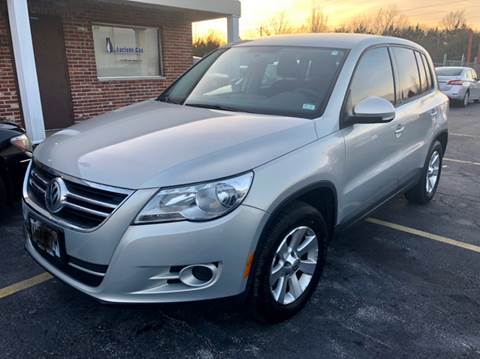 2009 Volkswagen Tiguan for sale at Direct Automotive in Arnold MO