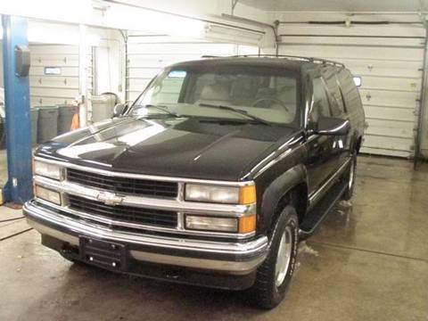 1999 Chevrolet Suburban for sale at Autoworks in Mishawaka IN