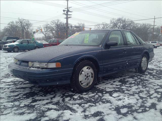 1996 Oldsmobile Cutlass Supreme for sale at Autoworks in Mishawaka IN