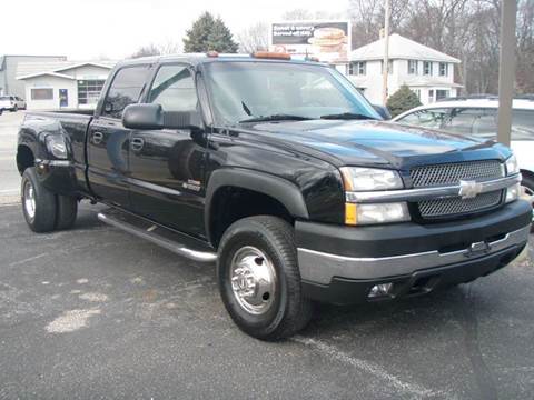 2004 Chevrolet Silverado 3500 for sale at Autoworks in Mishawaka IN