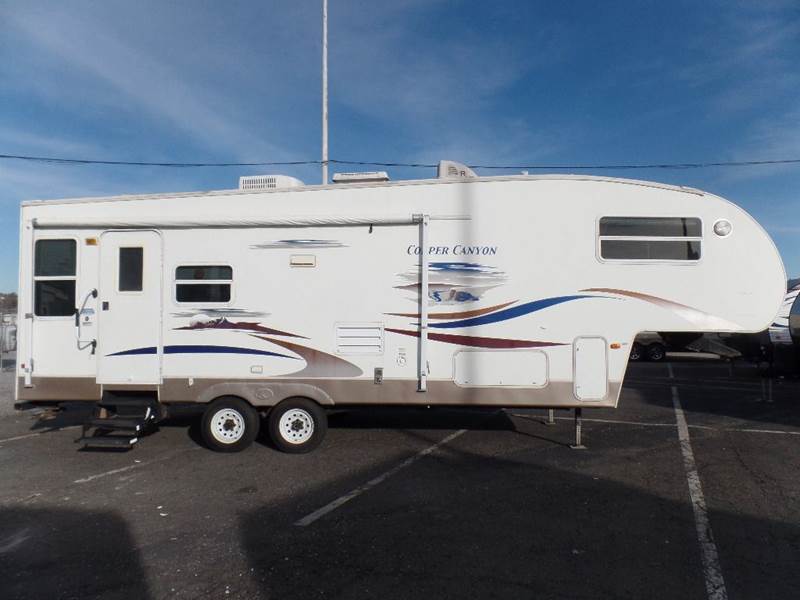 2006 Keystone COPPER CANYON for sale at Gold Country RV in Auburn CA