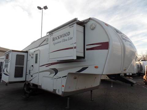 2010 Forest River ROCKWOOD for sale at Gold Country RV in Auburn CA