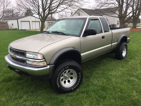 2001 Chevrolet S-10 for sale at Goodland Auto Sales - Lot 2 in Goodland IN
