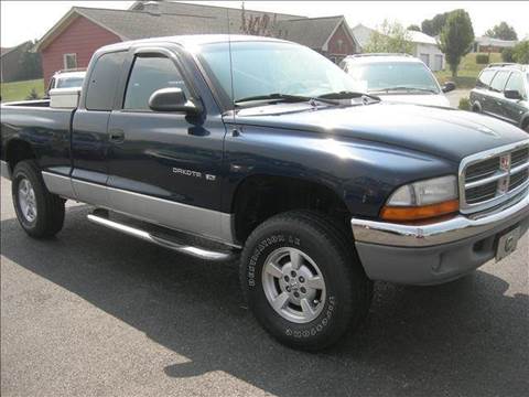 2001 Dodge Dakota for sale at Subys For Less Used Cars LLC in Lewisburg WV