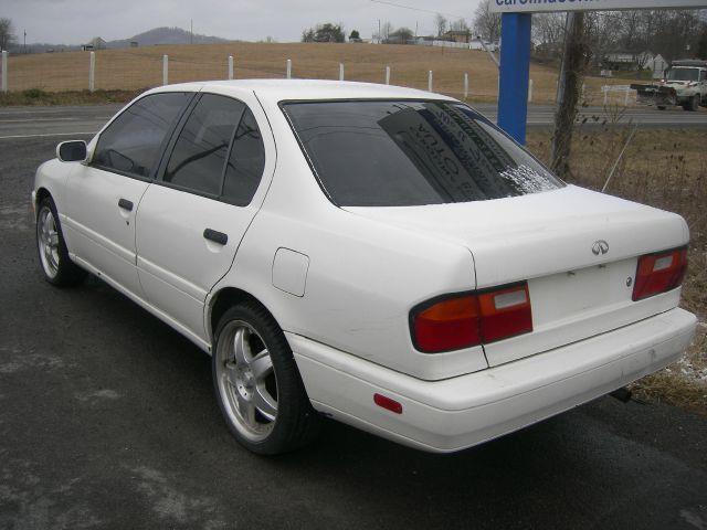 Infiniti g 20