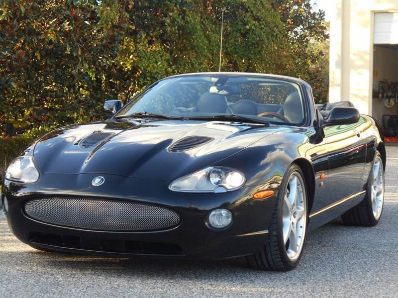 2005 Jaguar XKR for sale at PORT TAMPA AUTO GROUP LLC in Riverview FL