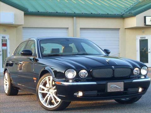 2004 Jaguar XJR for sale at PORT TAMPA AUTO GROUP LLC in Riverview FL
