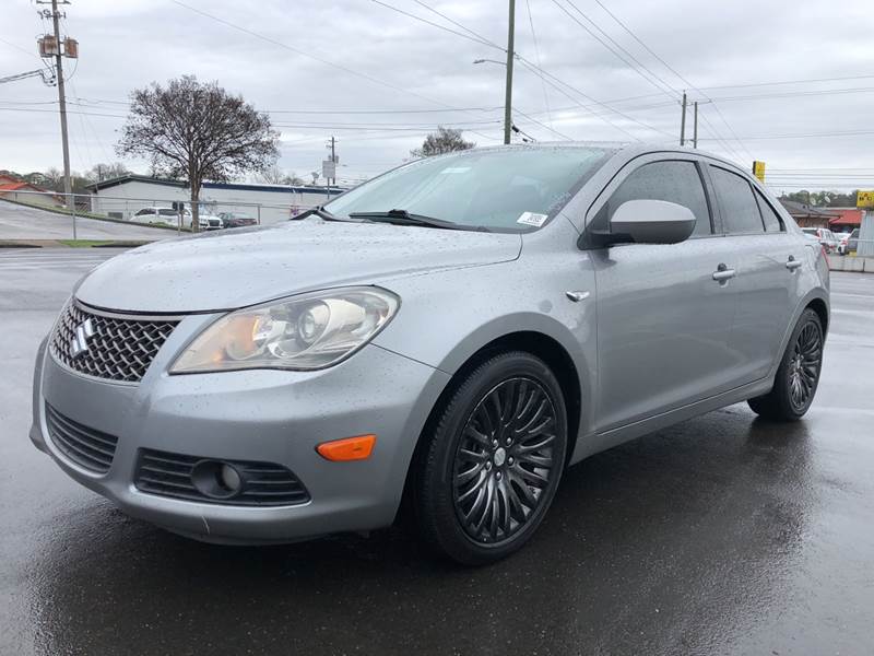 2011 Suzuki Kizashi SE