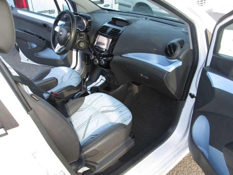 2016 Chevrolet Spark EV 1LT (image 10)