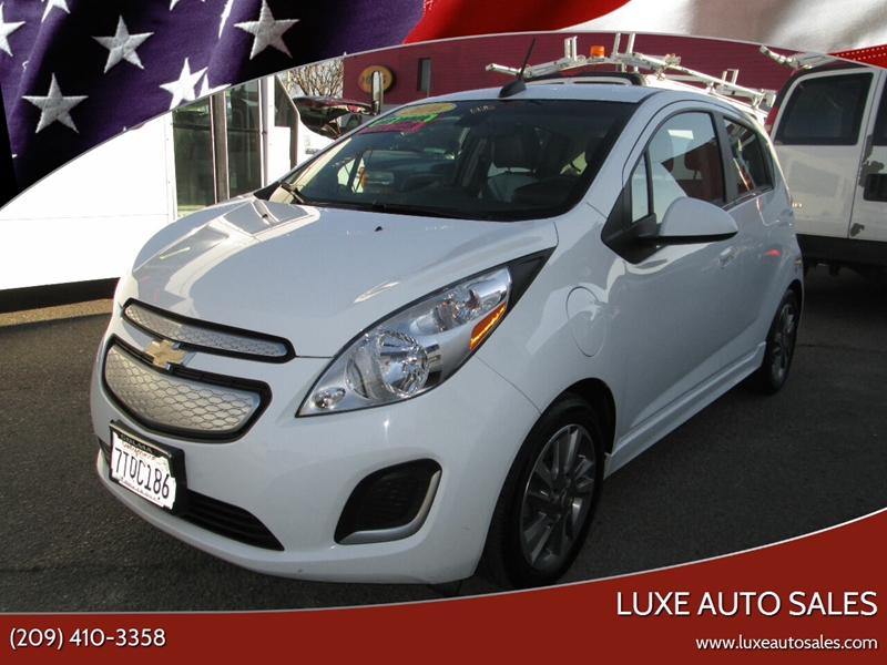 2016 Chevrolet Spark EV 1LT (image 1)