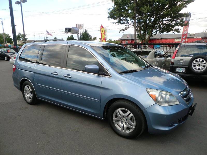 2005 Honda Odyssey for sale at Sinaloa Auto Sales in Salem OR