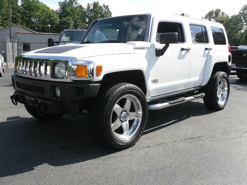 2006 HUMMER H3 for sale at Brown's Used Auto in Belmont NC