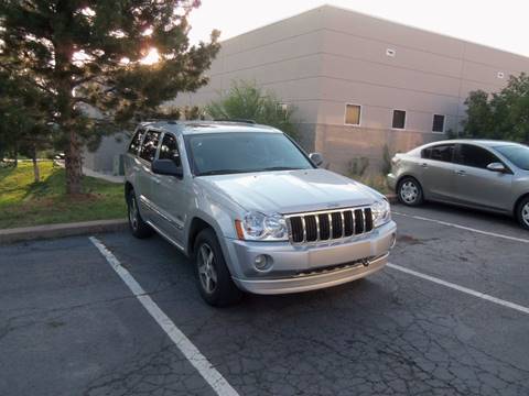 2006 Jeep Grand Cherokee for sale at QUEST MOTORS in Englewood CO