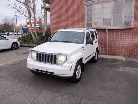 2008 Jeep Liberty for sale at QUEST MOTORS in Englewood CO