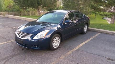2011 Nissan Altima for sale at QUEST MOTORS in Englewood CO
