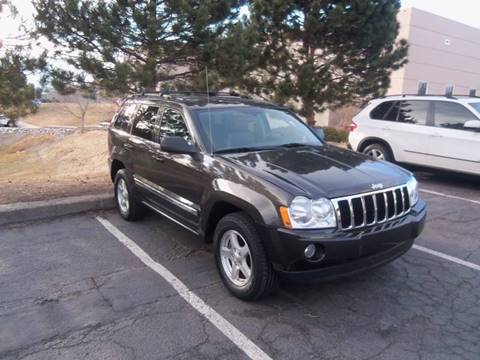 2005 Jeep Grand Cherokee for sale at QUEST MOTORS in Englewood CO