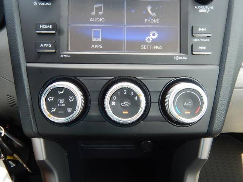 2018 Subaru Forester 2.5i (image 20)