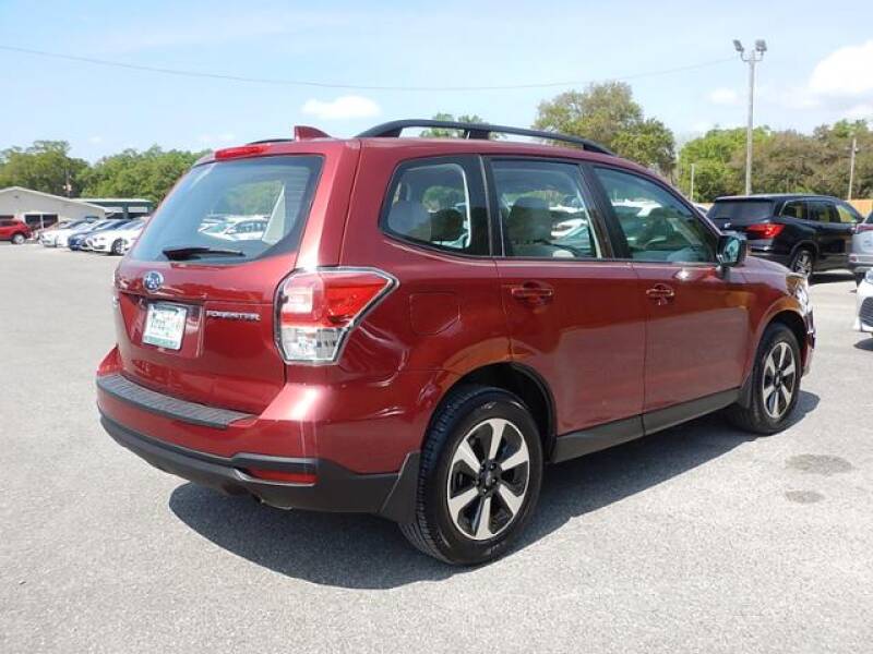2018 Subaru Forester 2.5i (image 5)
