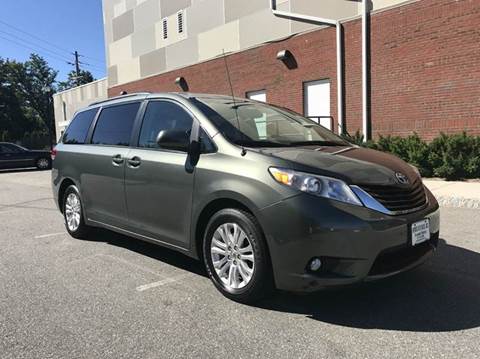 2014 Toyota Sienna for sale at Imports Auto Sales INC. in Paterson NJ