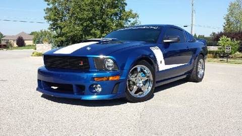 2009 Ford Mustang for sale at CALDERONE CAR & TRUCK in Whiteland IN