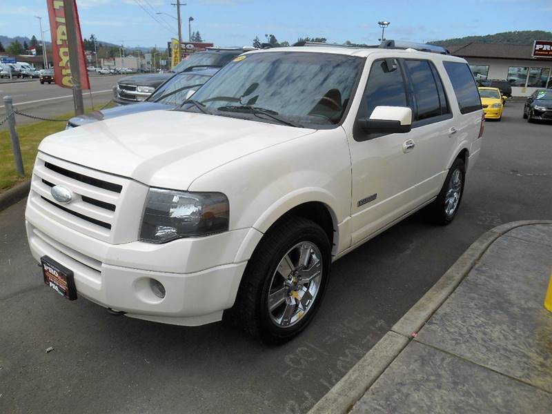 2008 Ford Expedition for sale at Pro Motors in Roseburg OR
