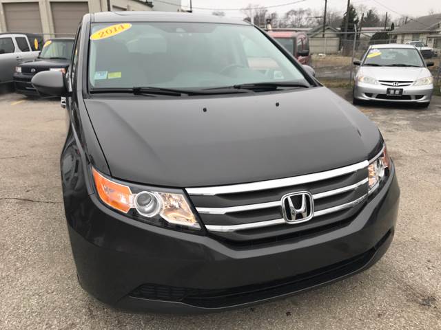 2014 Honda Odyssey for sale at Unique Auto Group in Indianapolis IN