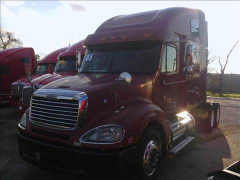 2005 Freightliner Columbia for sale at JAG TRUCK SALES in Houston TX