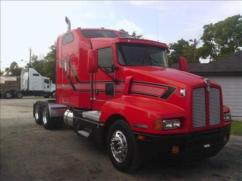 2003 Kenworth T600 for sale at JAG TRUCK SALES in Houston TX
