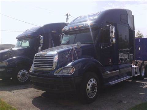 2006 Freightliner Columbia 120