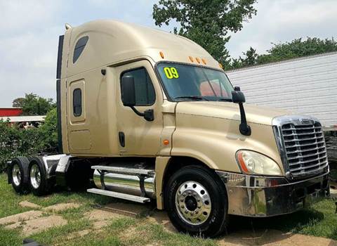 2009 Freightliner Cascadia for sale at JAG TRUCK SALES in Houston TX