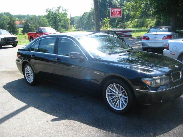 2004 BMW 7 Series for sale at Southern Used Cars in Dobson NC