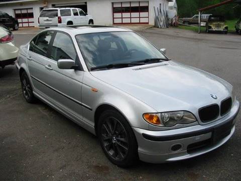 2003 BMW 3 Series for sale at Southern Used Cars in Dobson NC