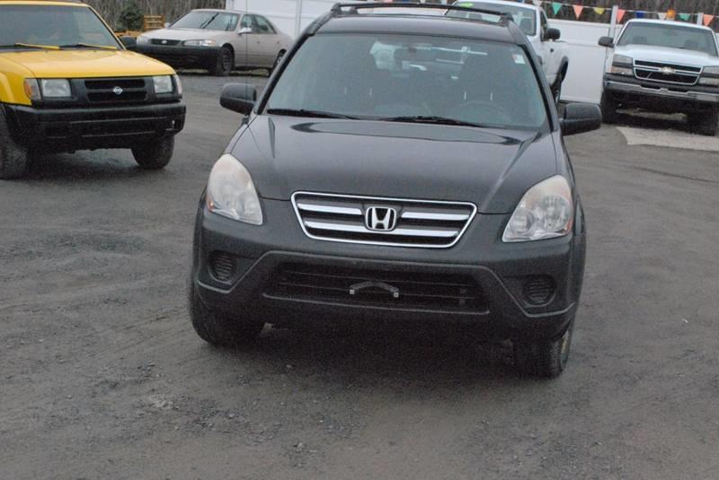 2005 Honda CR-V for sale at GLOVECARS.COM LLC in Johnstown NY