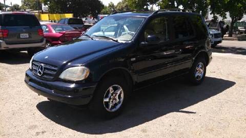 2001 Mercedes-Benz M-Class for sale at Larry's Auto Sales Inc. in Fresno CA