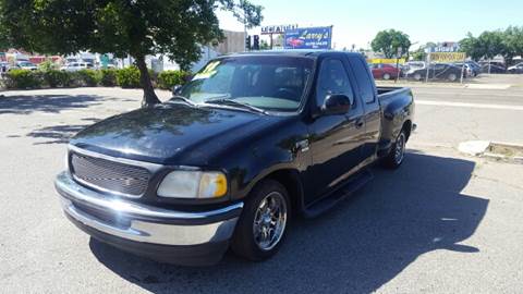 1998 Ford F-150 for sale at Larry's Auto Sales Inc. in Fresno CA