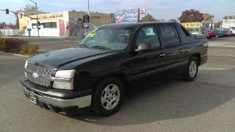 2003 Chevrolet Avalanche for sale at Larry's Auto Sales Inc. in Fresno CA