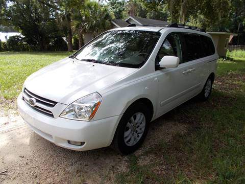 2006 Kia Sedona for sale at LANCASTER'S AUTO SALES INC in Fruitland Park FL