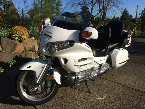 2004 Honda Goldwing for sale at Bridgeport Auto Group in Portland OR