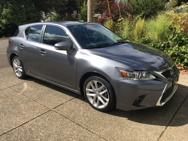 2016 Lexus CT 200h for sale at Bridgeport Auto Group in Portland OR