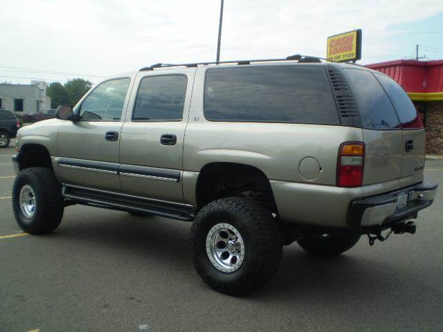 2002 Chevrolet Suburban for sale at Platinum Auto World in Fredericksburg VA