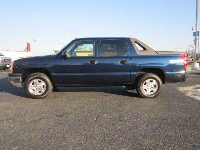 2004 Chevrolet Avalanche for sale at Platinum Auto World in Fredericksburg VA