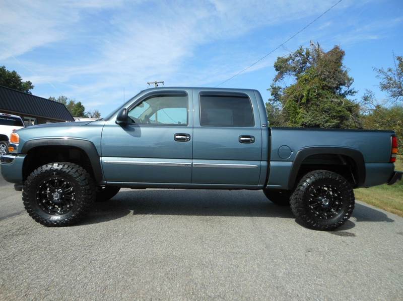 2007 GMC Sierra 1500 Classic for sale at Platinum Auto World in Fredericksburg VA