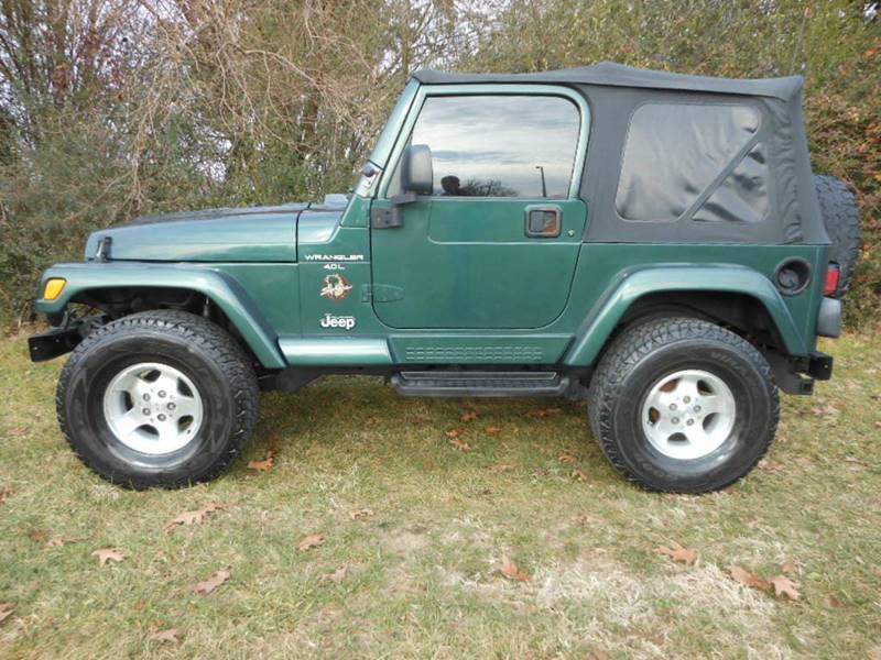 2000 Jeep Wrangler for sale at Platinum Auto World in Fredericksburg VA