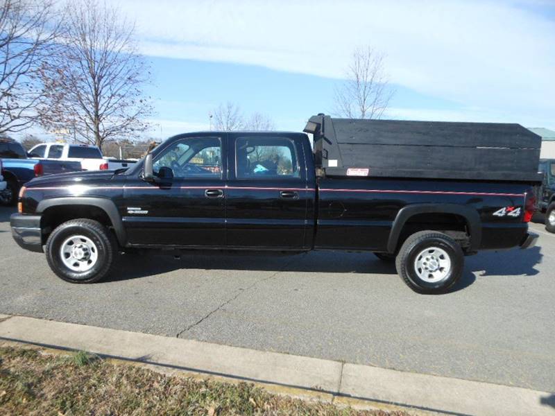 2006 Chevrolet Silverado 3500 for sale at Platinum Auto World in Fredericksburg VA