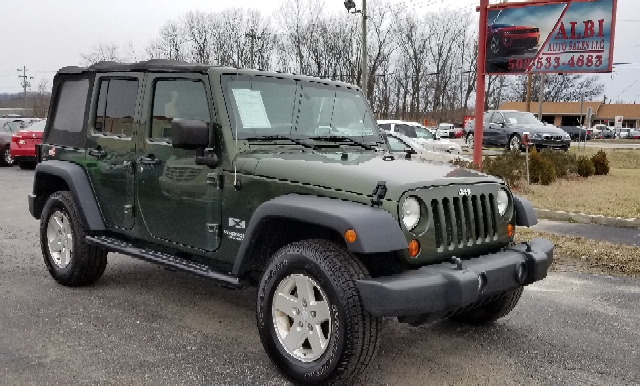 2009 Jeep Wrangler Unlimited for sale at Albi Auto Sales LLC in Louisville KY