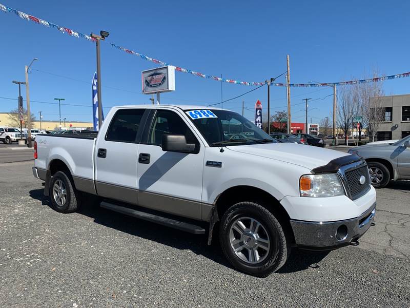 2007 Ford F-150 XLT (image 2)