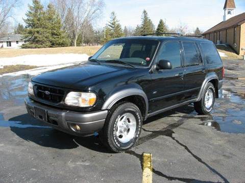 2000 Ford Explorer for sale at The Car & Truck Store in Union Grove WI