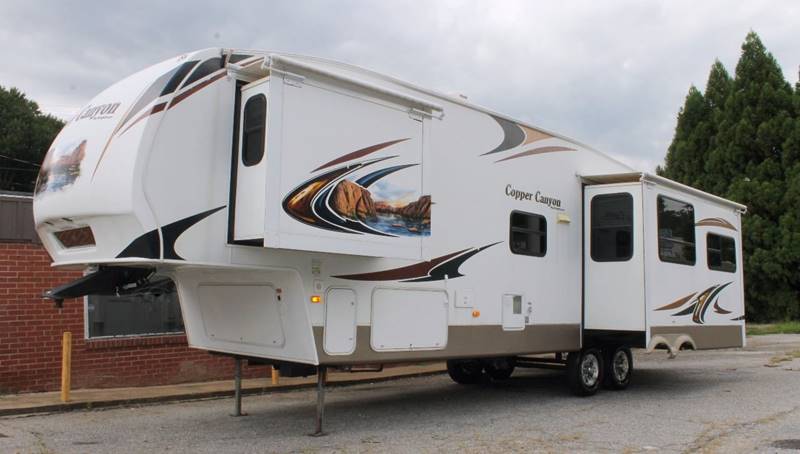 2011 Keystone Copper Canyon for sale at Greenlight Auto Remarketing in Spartanburg SC